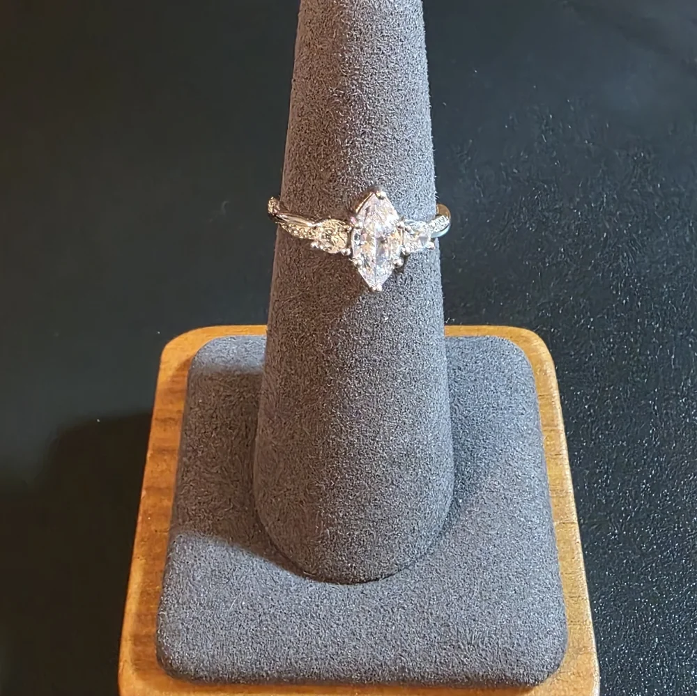 ANU JEWELRY S925  Silver  MOSSIONITE Marquise  Cut Ring. - Picture 9 of 11